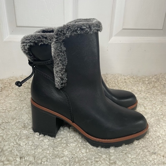 NATURALIZER NWOB Black Valene Heeled Waterproof Leather Boots 6.5 - Picture 5 of 8